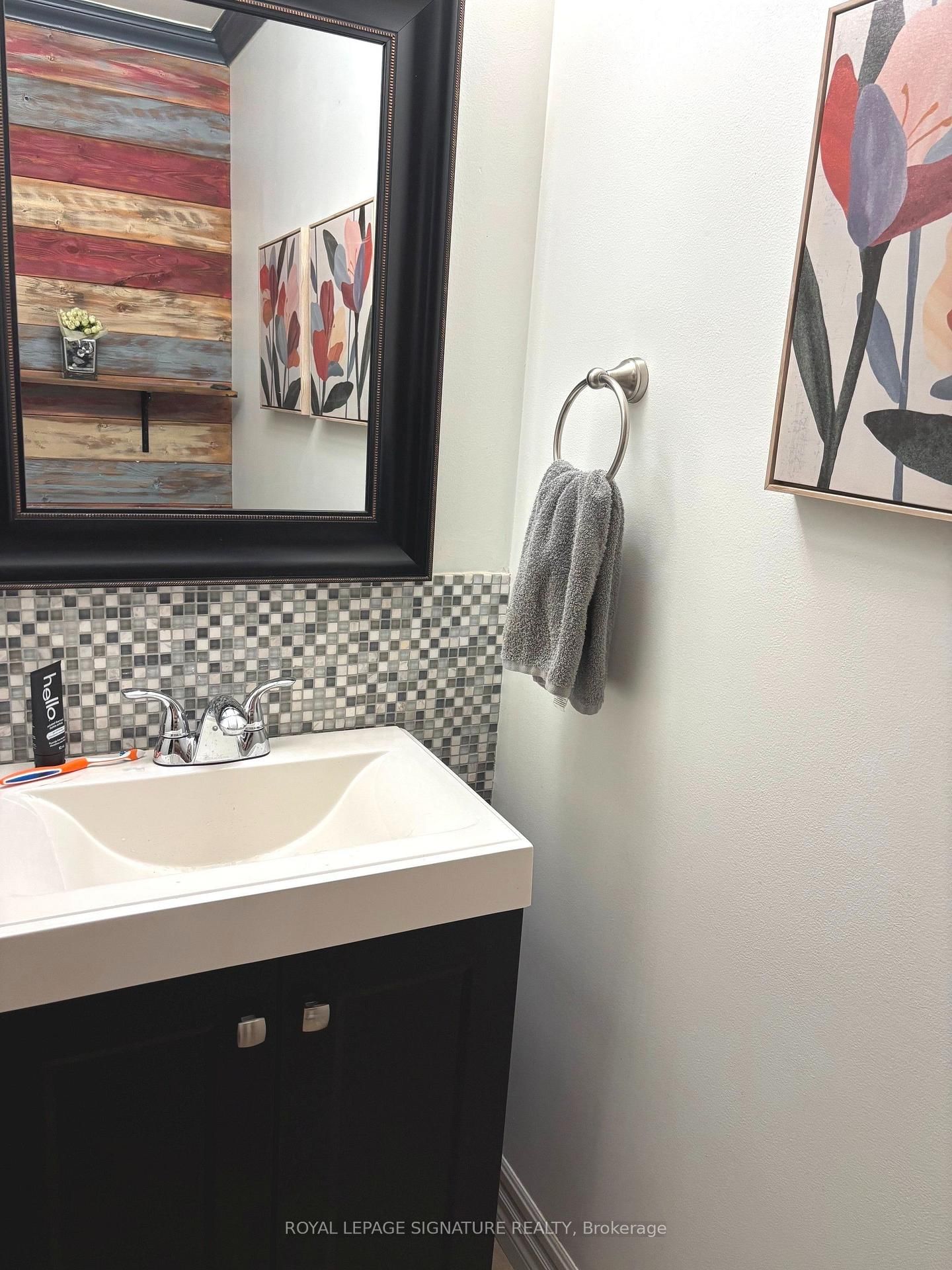 32 Davis Street • Collingwood, ON photo 9