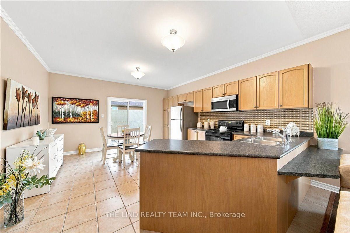 61 Mcintyre Drive • Barrie, ON photo 12