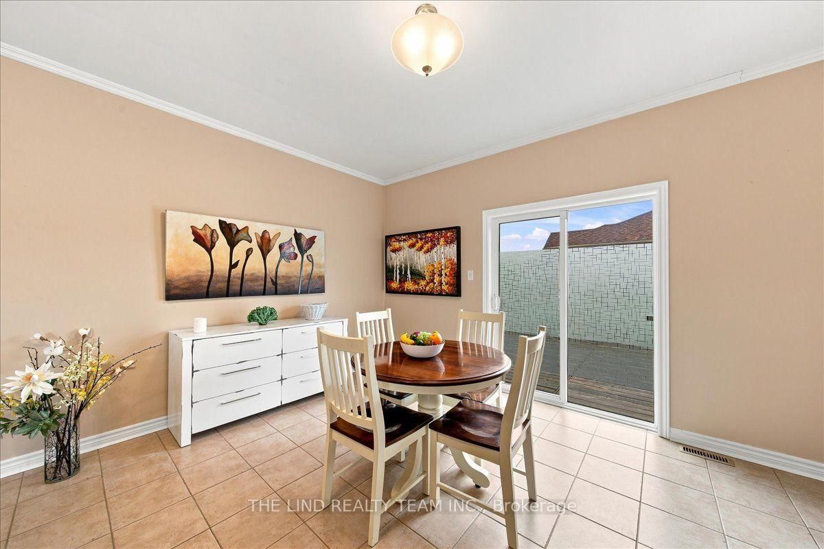61 Mcintyre Drive • Barrie, ON photo 14