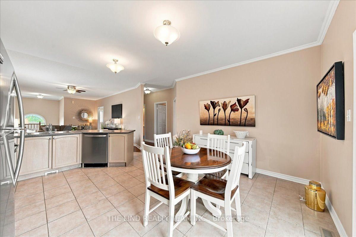 61 Mcintyre Drive • Barrie, ON photo 15