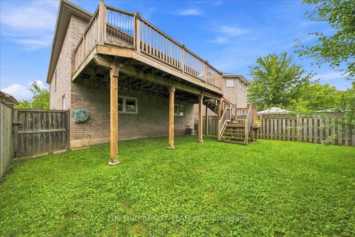 61 Mcintyre Drive • Barrie, ON photo 32