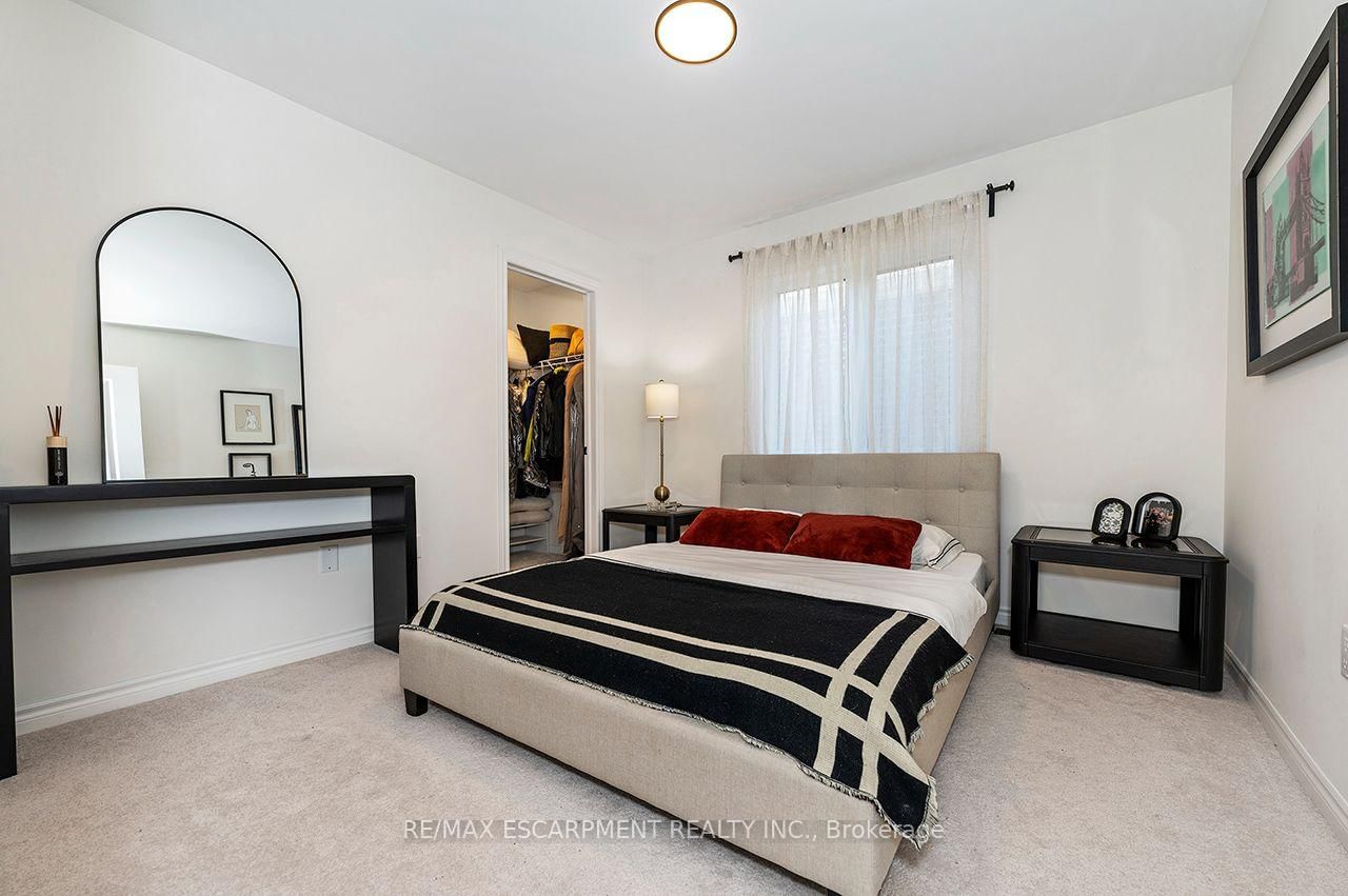 42 Shepherd Drive • Barrie, ON photo 39