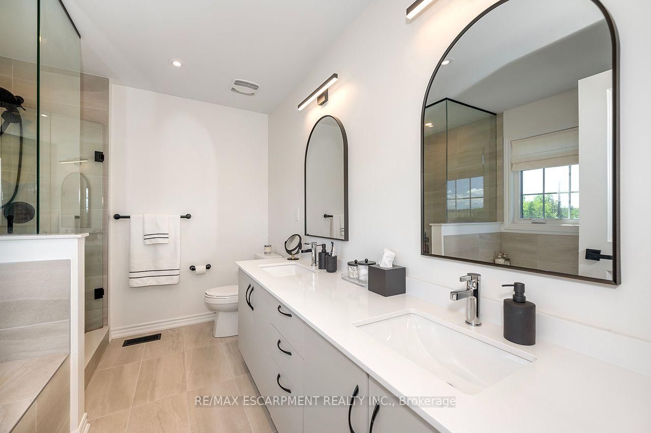 42 Shepherd Drive • Barrie, ON photo 41