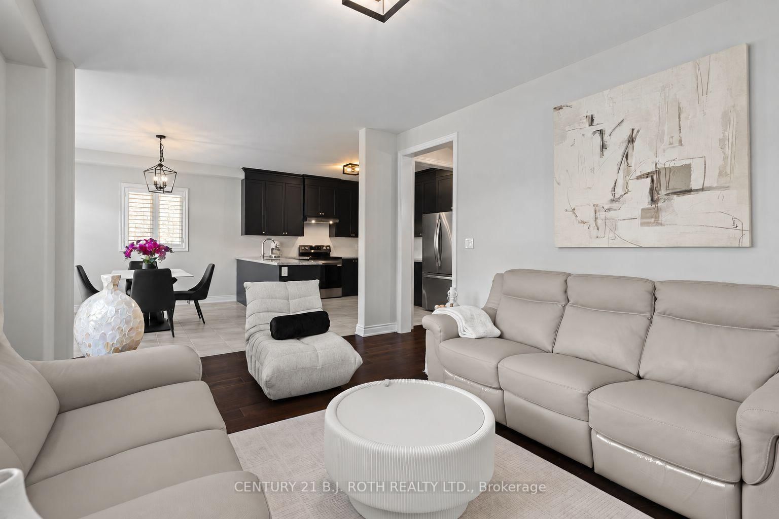 2970 Monarch Drive • Orillia, ON photo 5