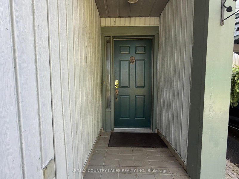 12 - 30 Laguna Parkway
