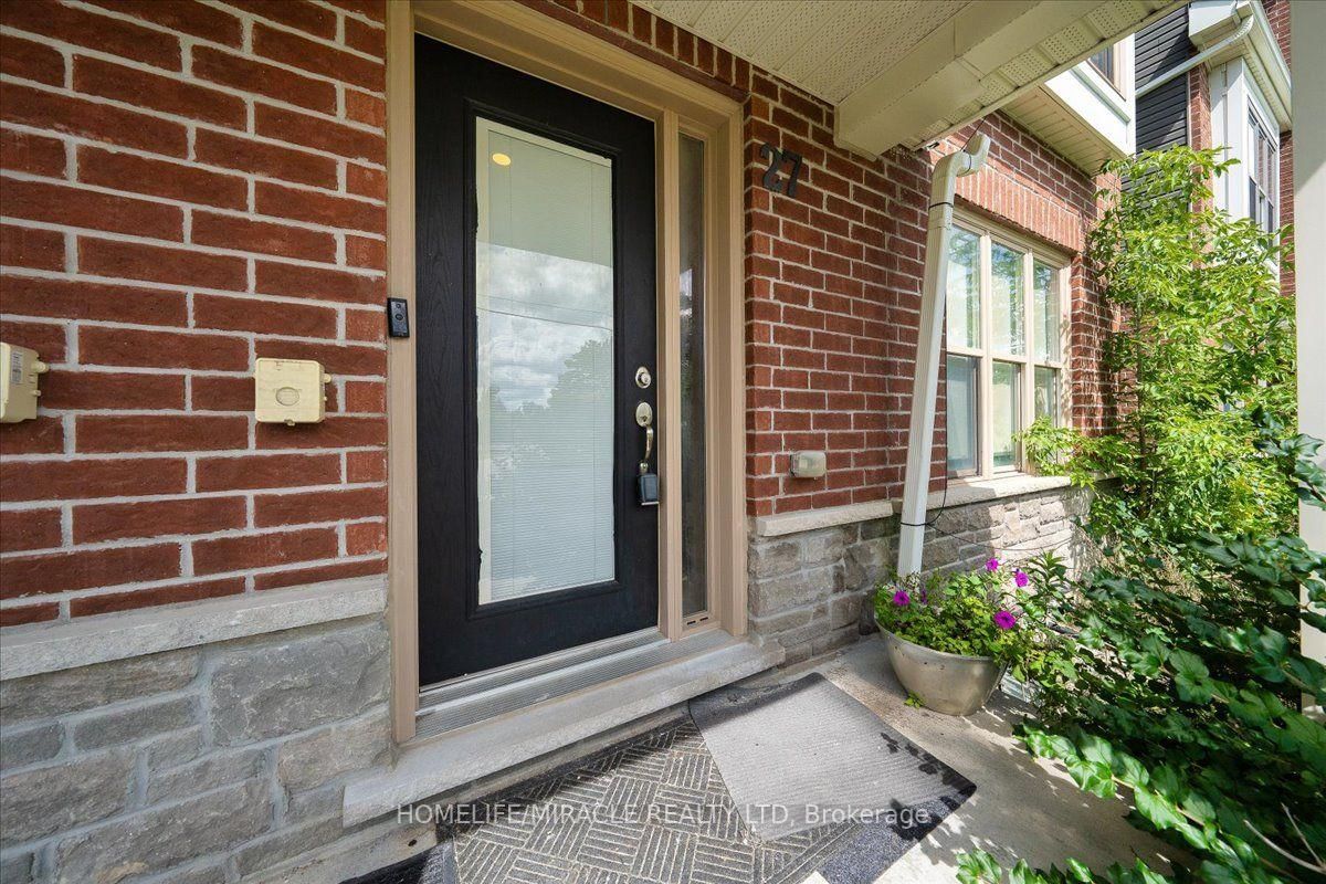 1 Leggott Avenue • #27 • Barrie, ON photo 10