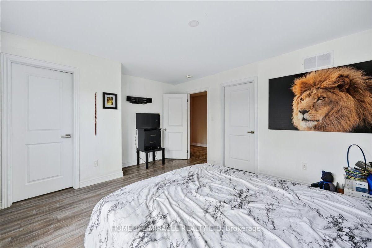 1 Leggott Avenue • #27 • Barrie, ON photo 32