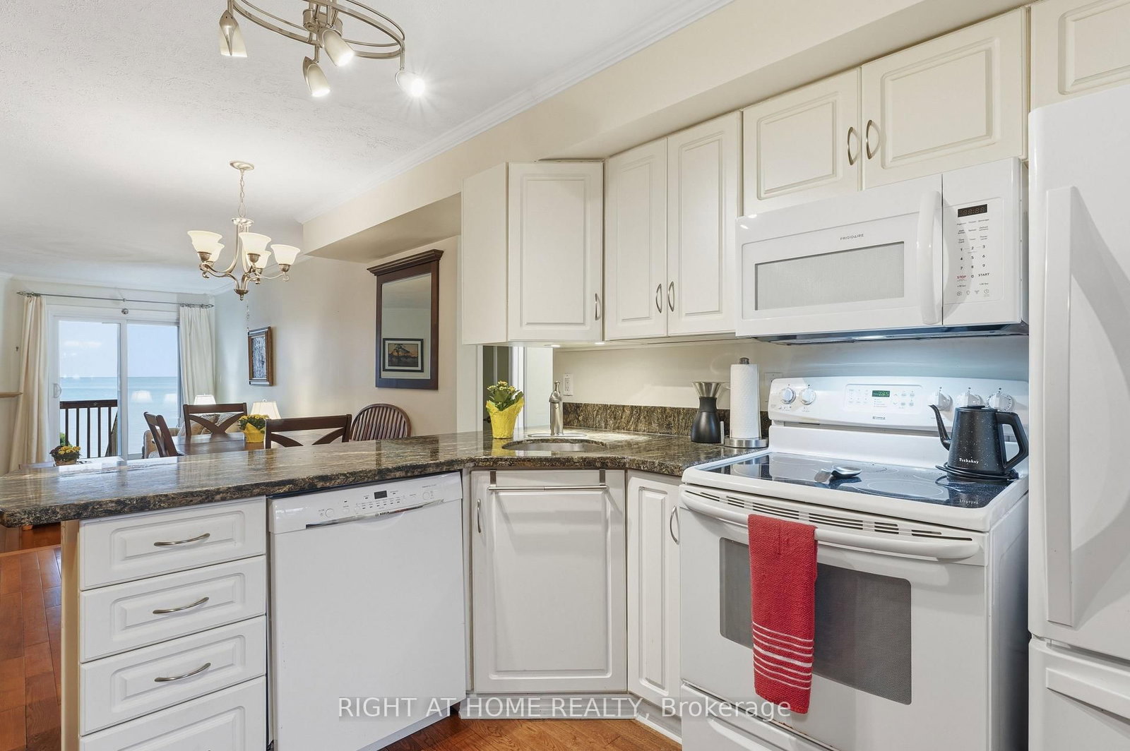 43 Olive Crescent • #103 • Orillia, ON photo 5