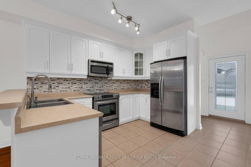 11 - 125 Huronia Road