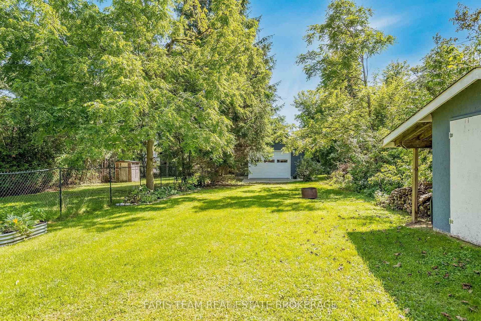 337 Nottawasaga Street • Orillia, ON photo 23