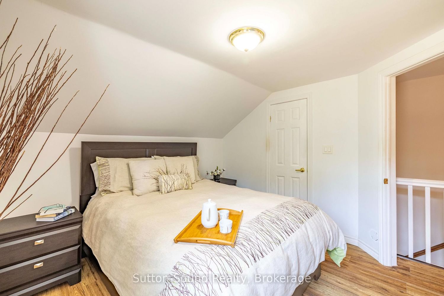 307 Fourth Street W • Collingwood, ON photo 17