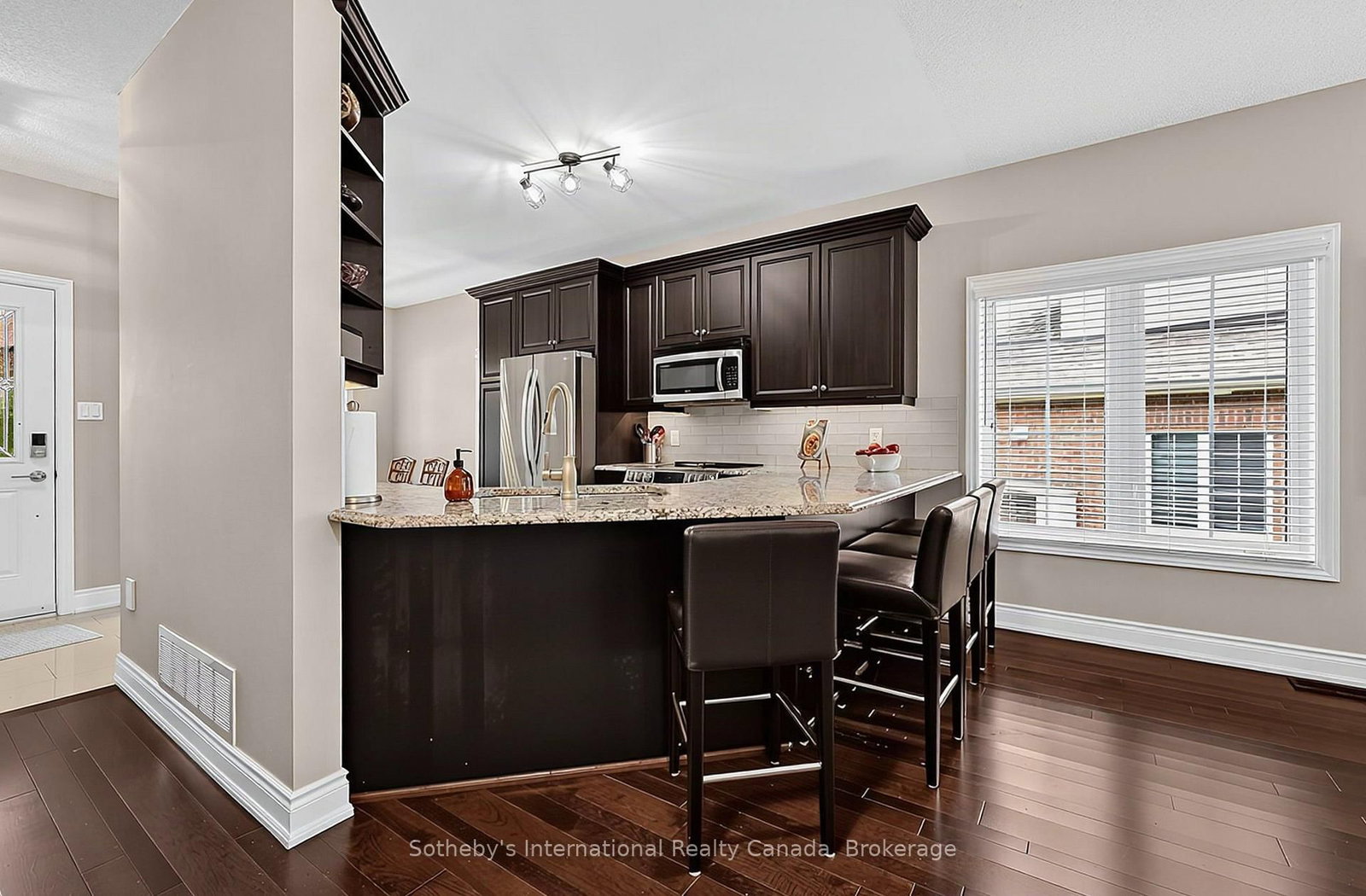 48 Thomas Drive • Collingwood, ON photo 14