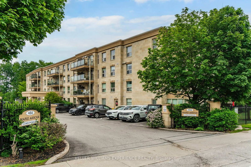 Unit 111 - 486 Laclie Street