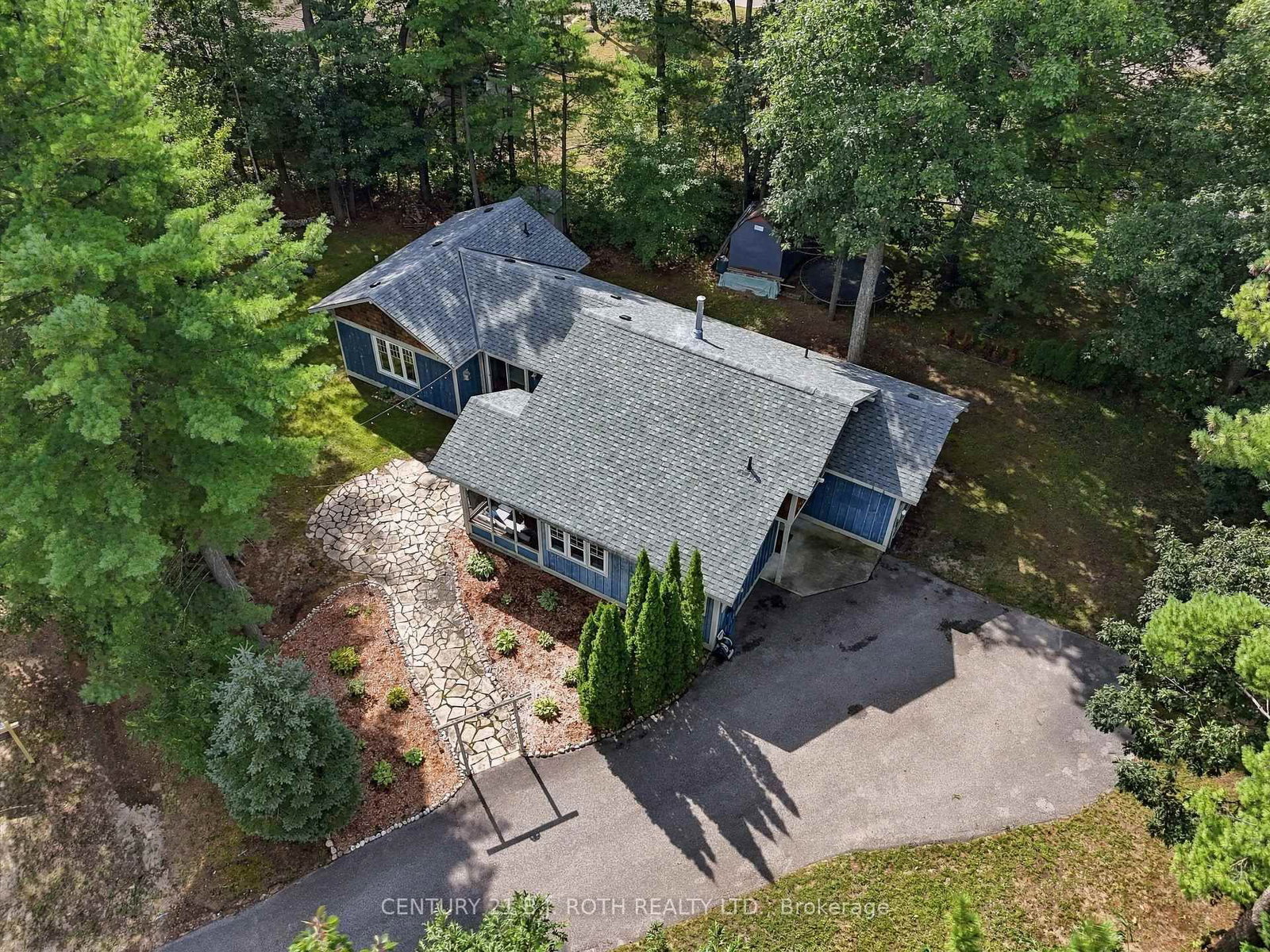 11 Rosemary Road • Tiny, ON photo 28