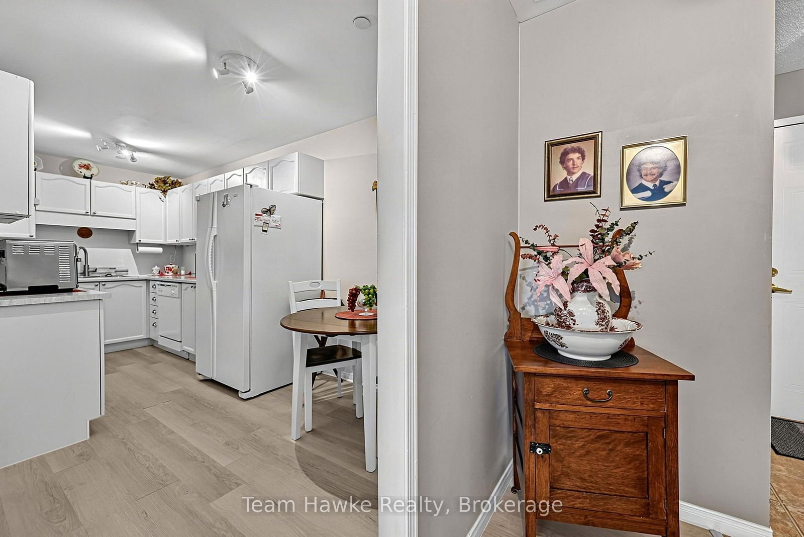4 Beck Boulevard • #306 • Penetanguishene, ON photo 6
