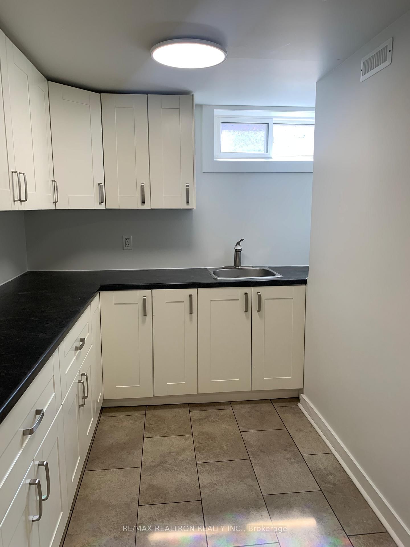 Unit 1 - 44 Cynthia Court, Barrie 5
