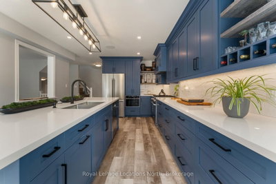 20 Highlands Crescent • Collingwood, ON photo 6