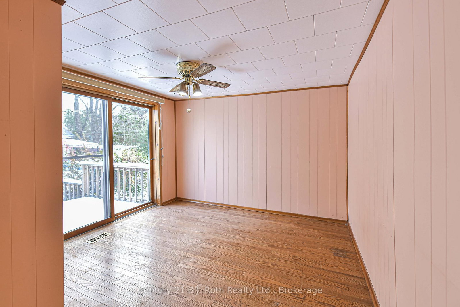 337 Colborne Street W • Orillia, ON photo 22