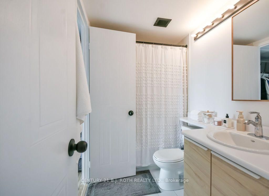 75 ELLEN Street • #1102 • Barrie, ON photo 27