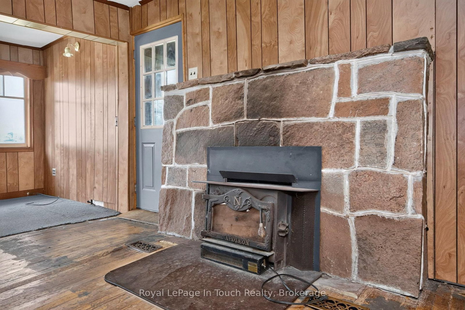 3449 Upper Big Chute Road • Severn, ON photo 15