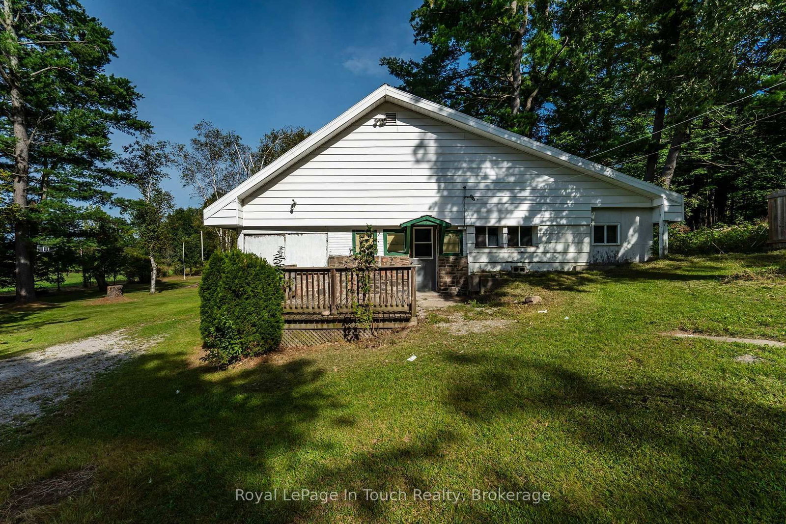 3449 Upper Big Chute Road • Severn, ON photo 34