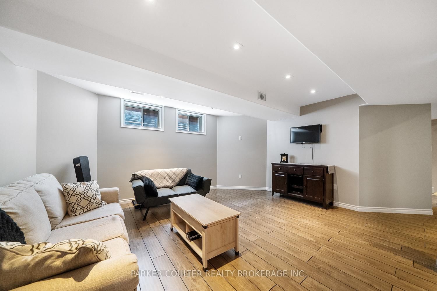 65 Miller Drive • Barrie, ON photo 31