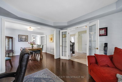 65 Miller Drive • Barrie, ON photo 4