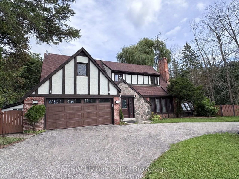 5511 Fawn Bay Road