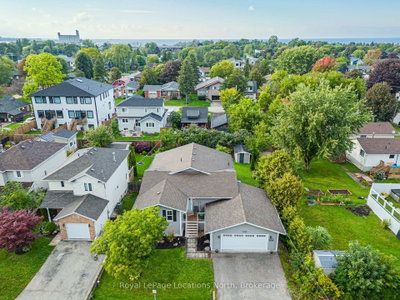 121 Erie Street • Collingwood, ON photo 2