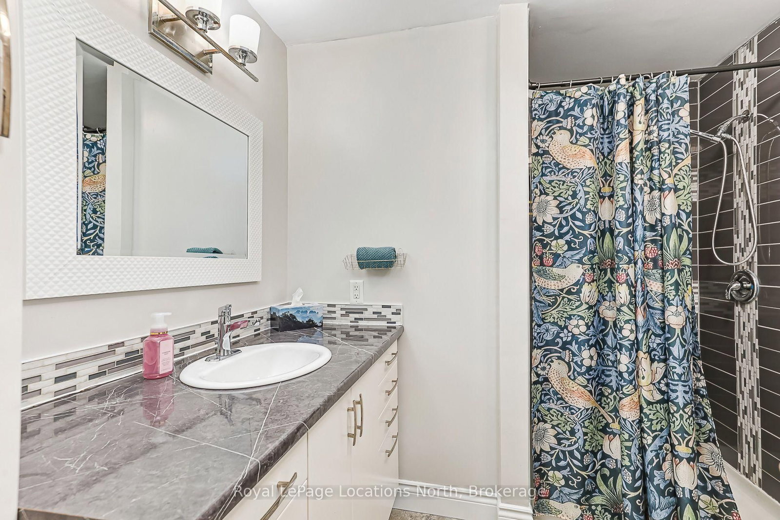 121 Erie Street • Collingwood, ON photo 24