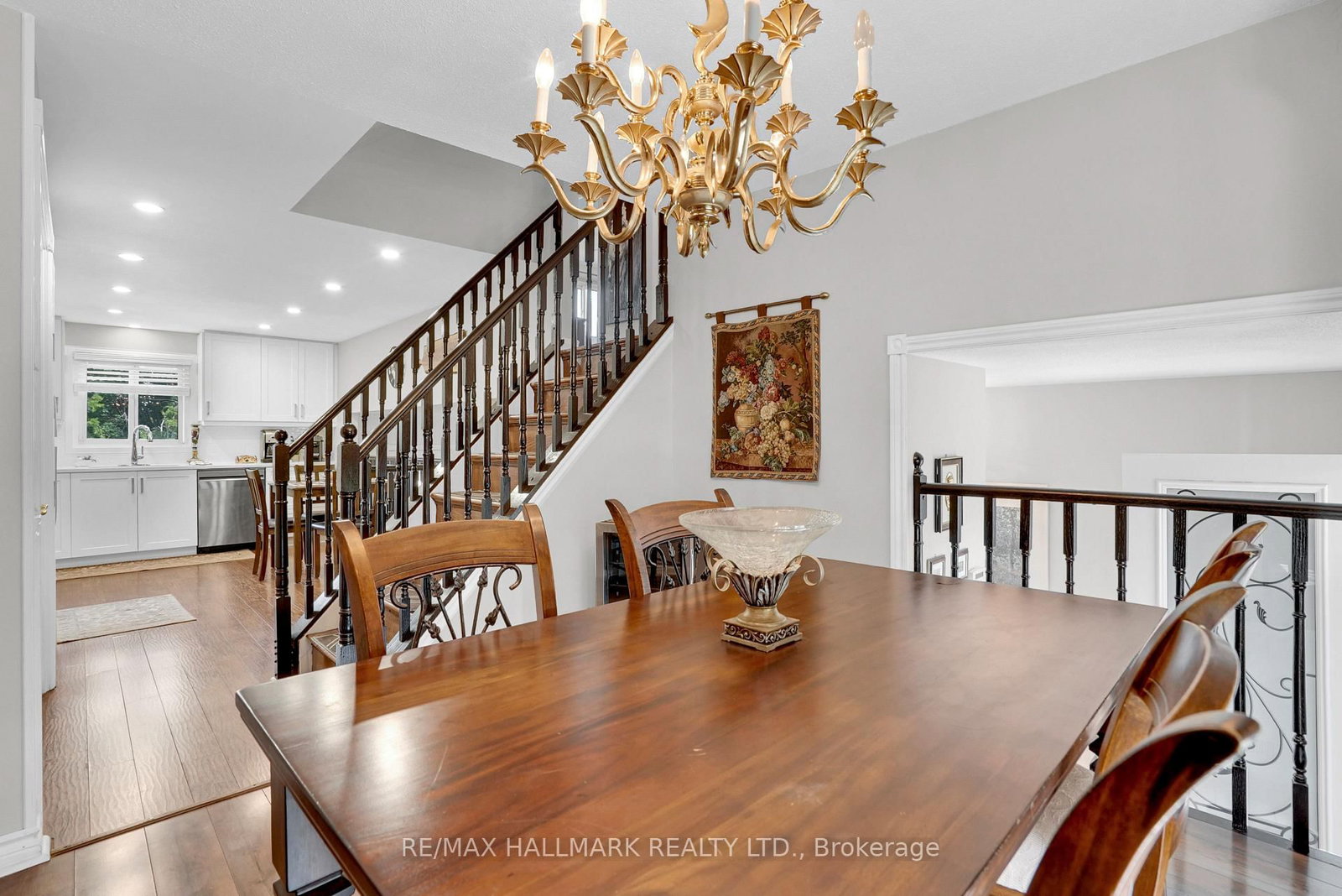 36 Ridgeway Avenue • Barrie, ON photo 22