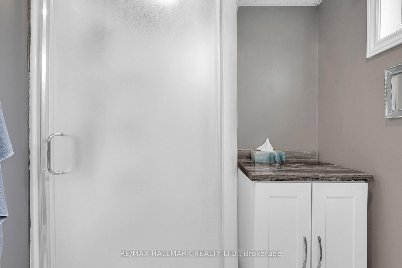 36 Ridgeway Avenue • Barrie, ON photo 34