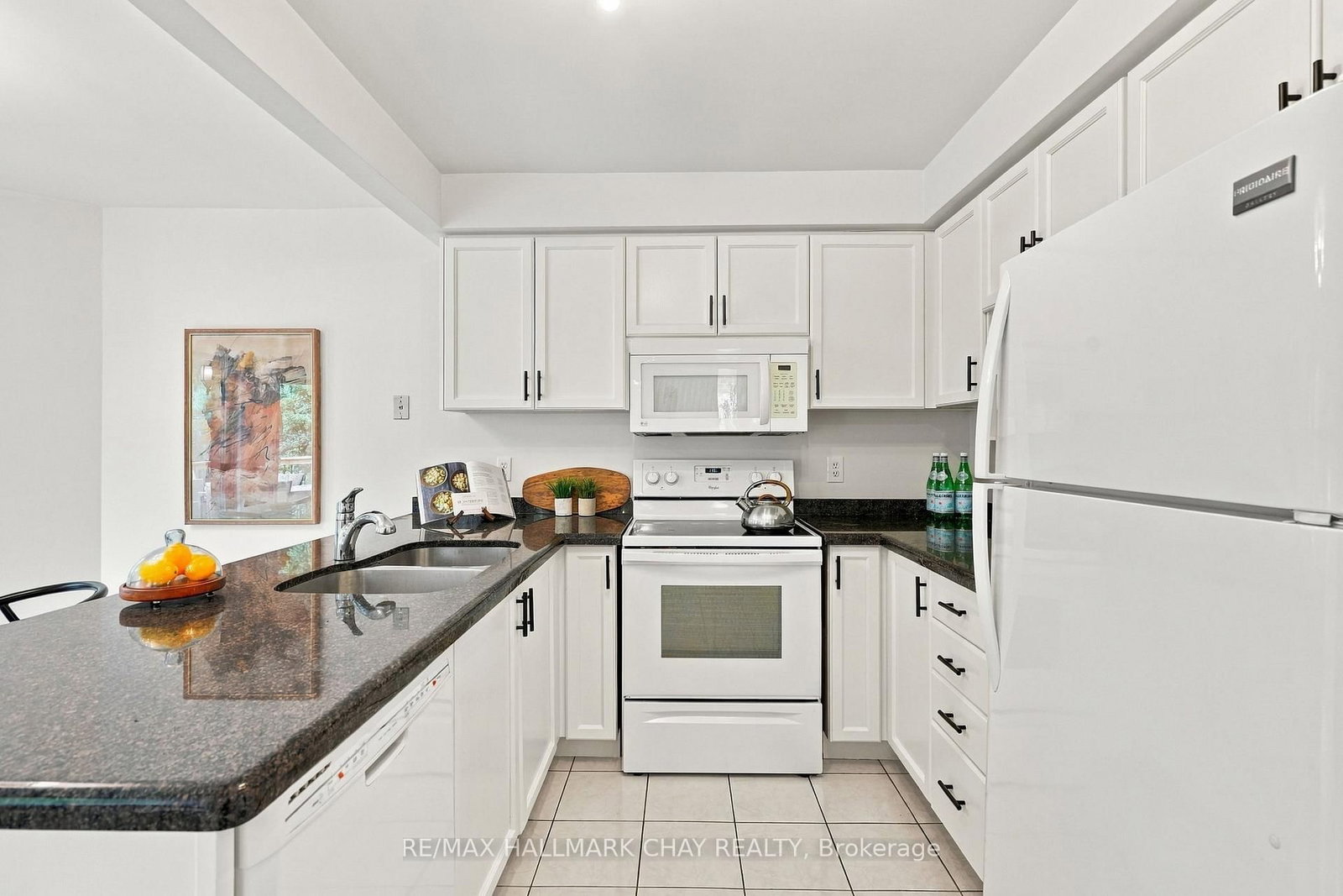3 Maw Court • Barrie, ON photo 10