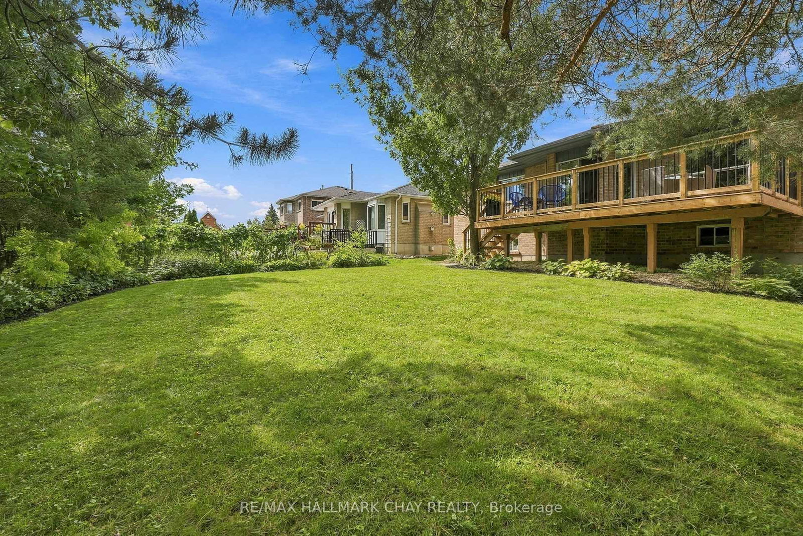 3 Maw Court • Barrie, ON photo 44