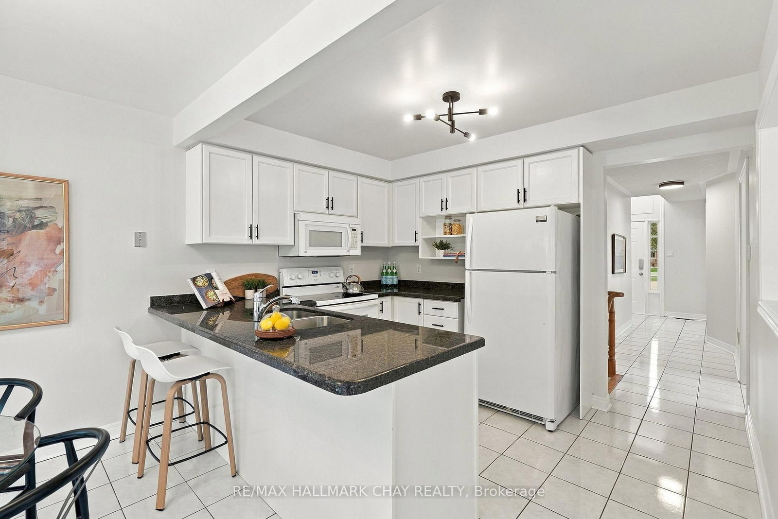 3 Maw Court • Barrie, ON photo 9