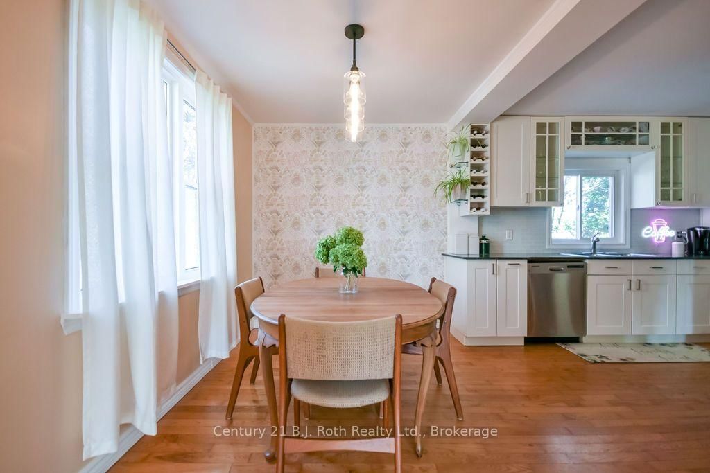 258 James Street E • Orillia, ON photo 8
