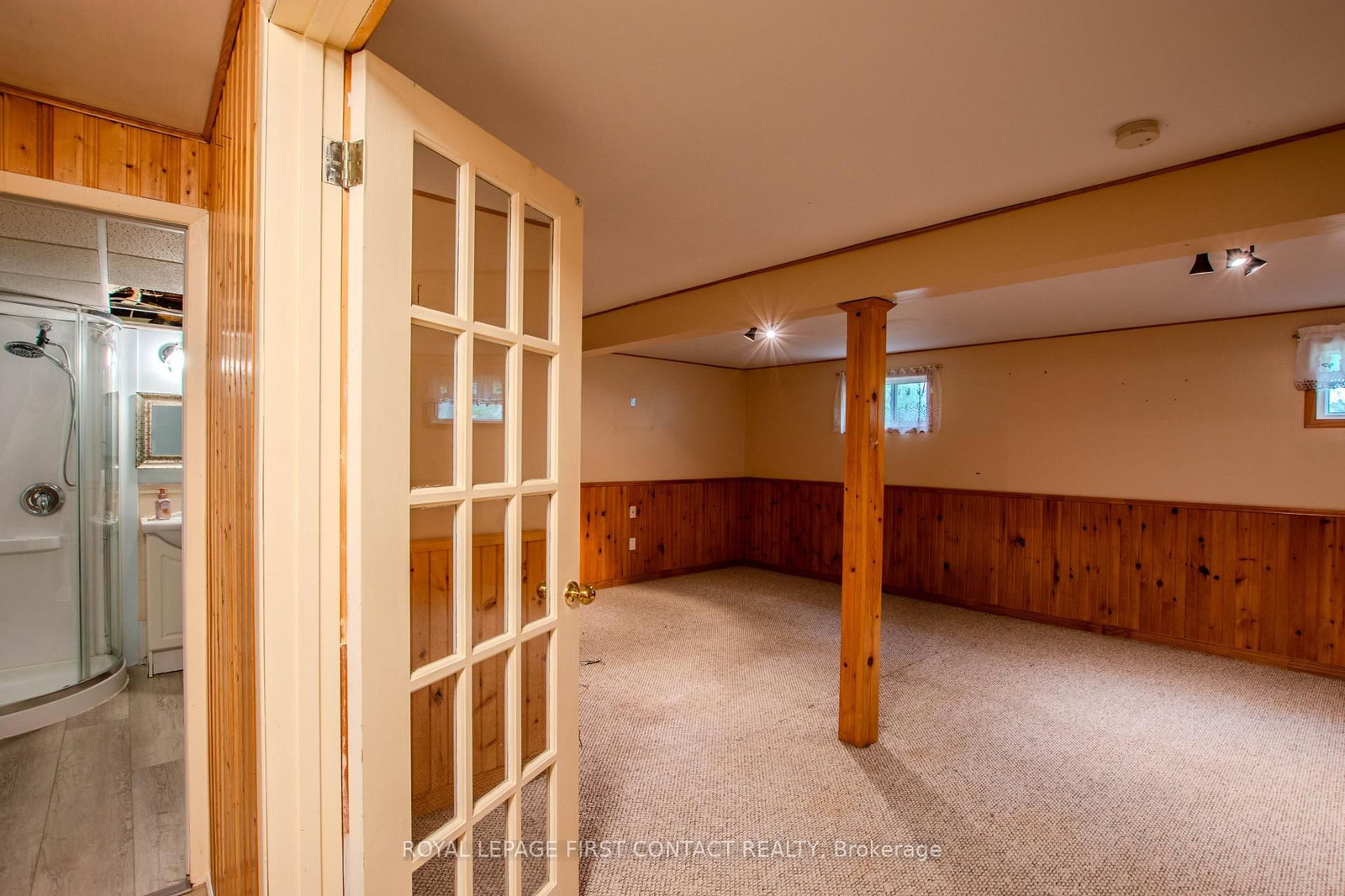 12 Daphne Crescent • Barrie, ON photo 18