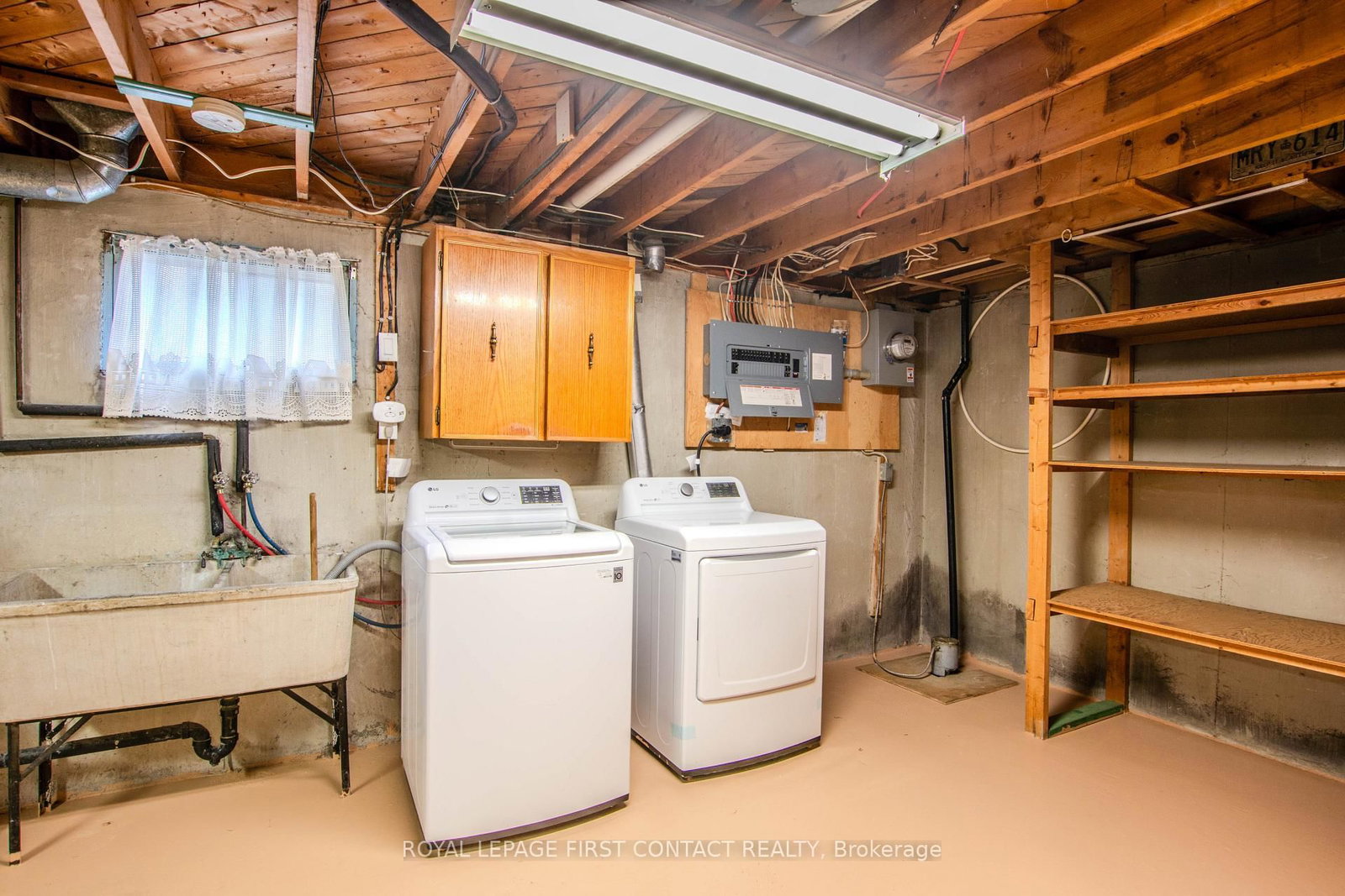 12 Daphne Crescent • Barrie, ON photo 26