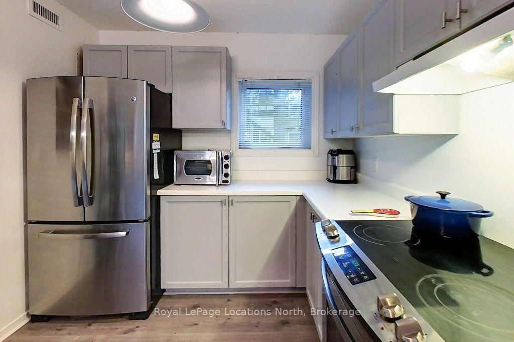 911 Cedar Pointe Court • Collingwood, ON photo 19