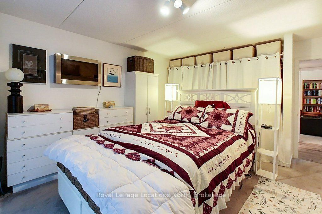911 Cedar Pointe Court • Collingwood, ON photo 23