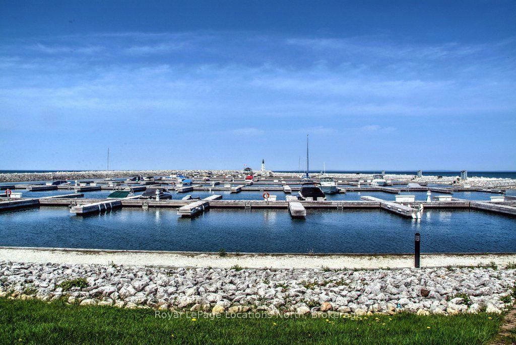 911 Cedar Pointe Court • Collingwood, ON photo 44