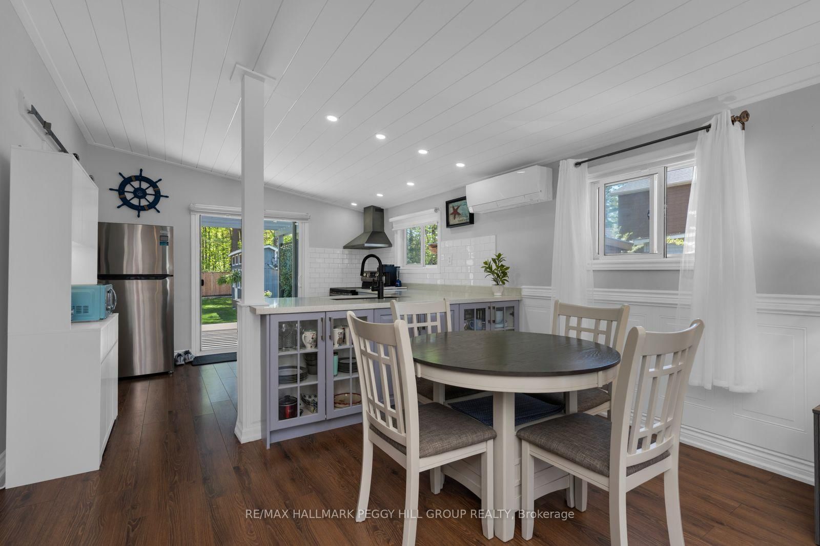 41 Laidlaw Street photo 5