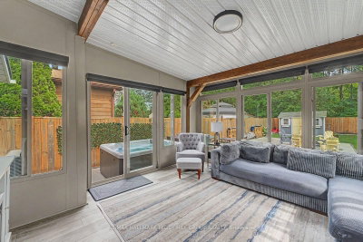 41 Laidlaw Street • Wasaga Beach, ON photo 9