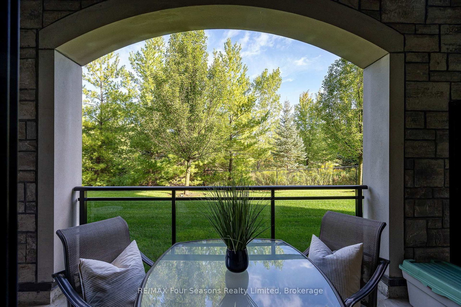 1 CHAMBERLAIN Crescent • #109 • Collingwood, ON photo 21