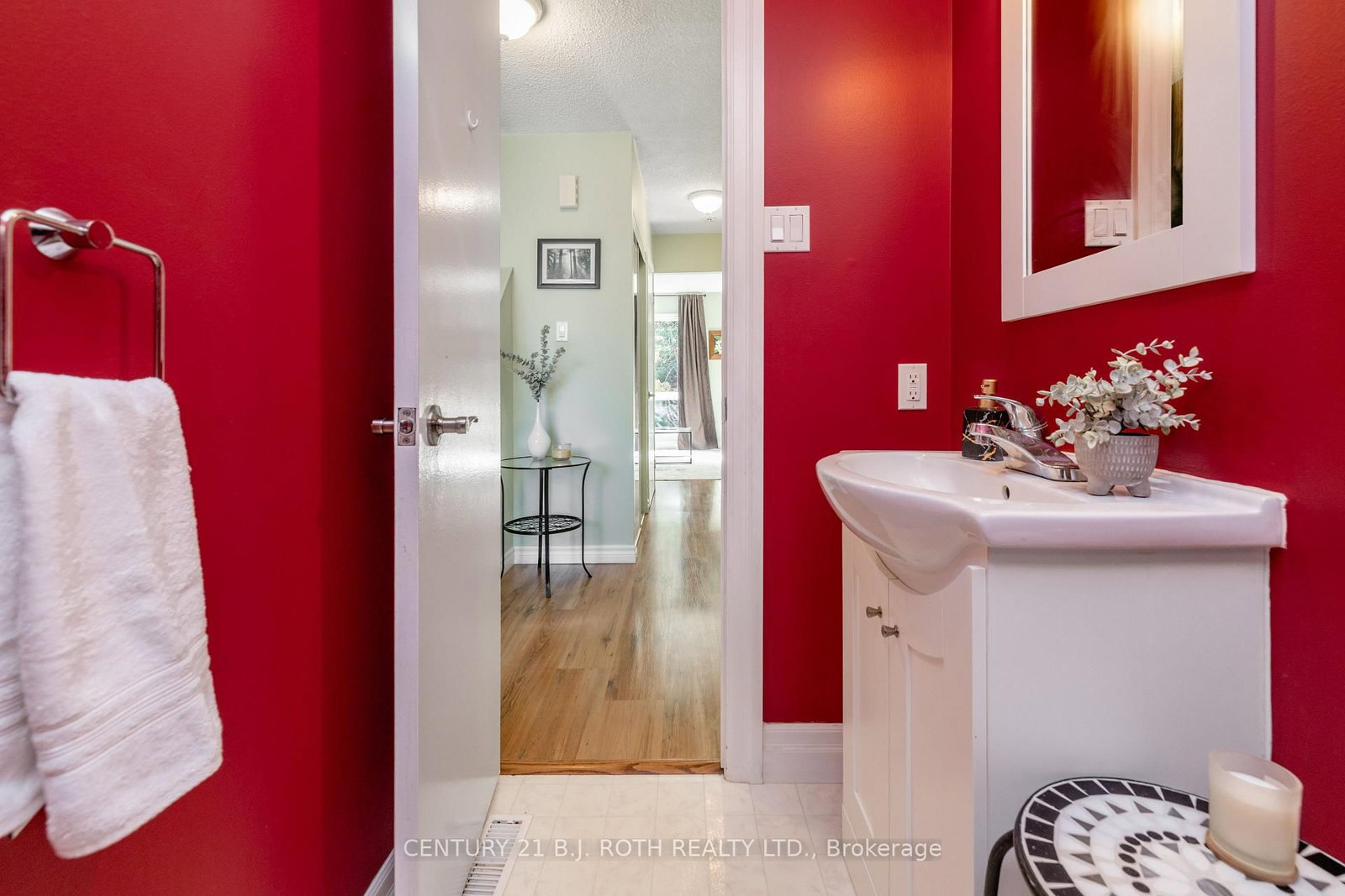 52 Adelaide Street • #31 • Barrie, ON photo 8