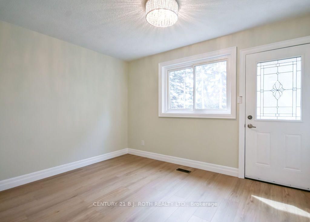118 Marshall Street • Barrie, ON photo 18