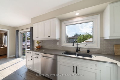 27 Brandon Crescent • Orillia, ON photo 9