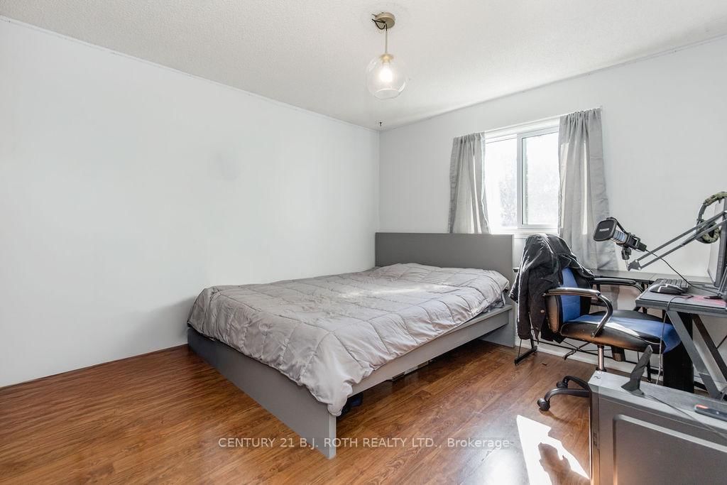 99 CARDINAL Street • Barrie, ON photo 19