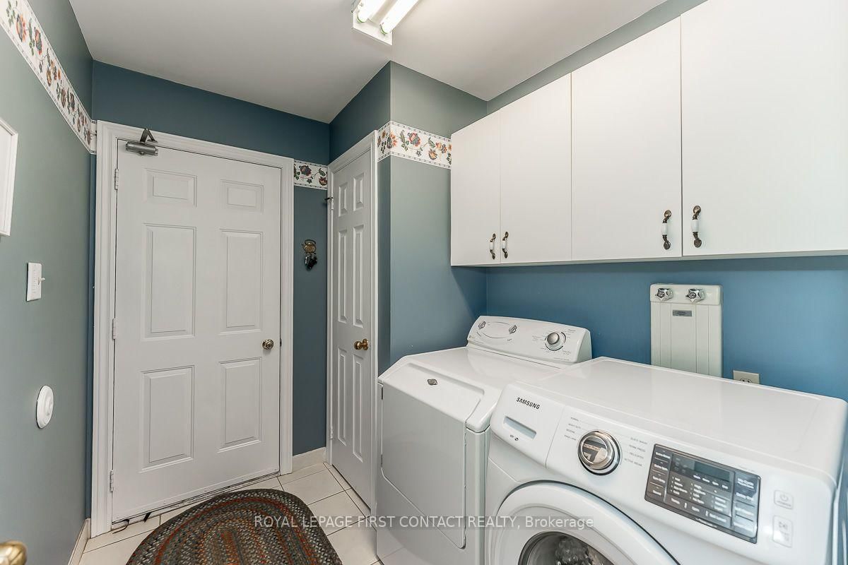 35 Gibbon Drive • Barrie, ON photo 22