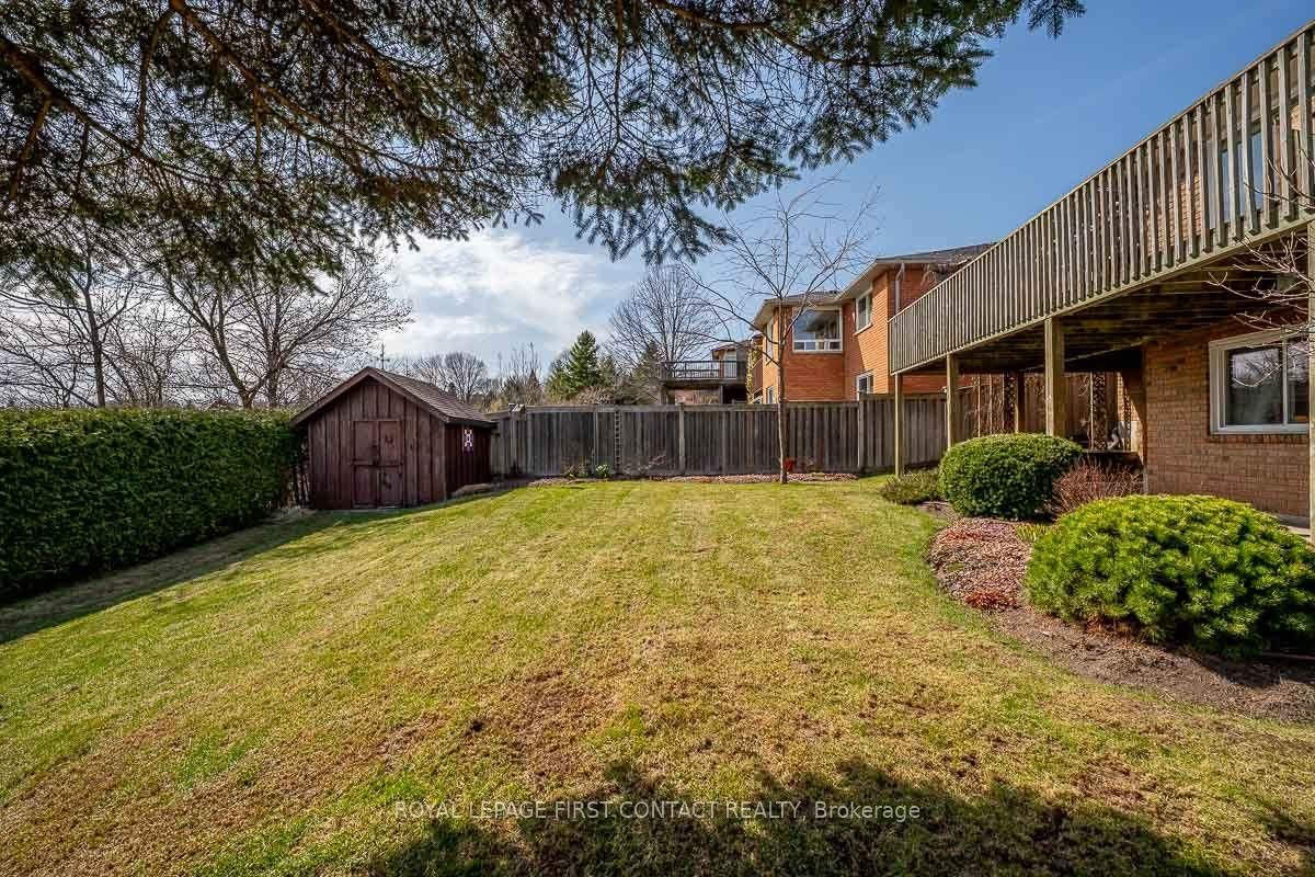 35 Gibbon Drive • Barrie, ON photo 36